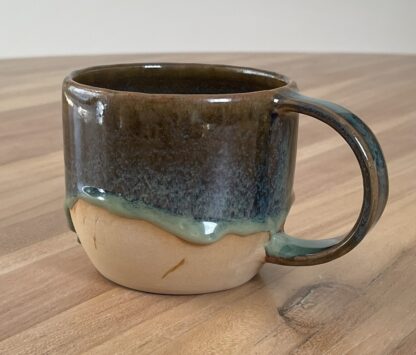 Brownish-green drippy mug