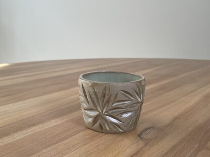 Tumbler with minty-green glaze and carved stars - Image 18