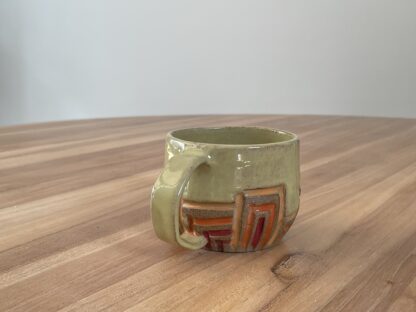 Geometrically carved mug - fire - Image 4