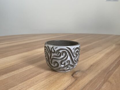 Salt&Pepper tumbler with swirly carvings (3) - Image 2