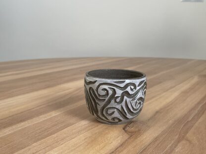 Salt&Pepper tumbler with swirly carvings (3) - Image 4