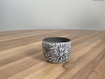 Salt&Pepper tumbler with carved stars - Image 22