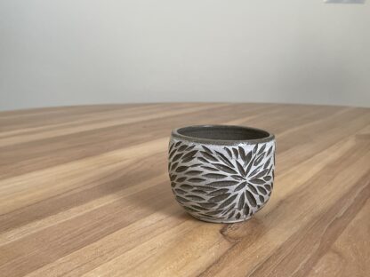 Salt&Pepper tumbler with carved stars - Image 15