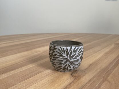 Salt&Pepper tumbler with carved stars - Image 10