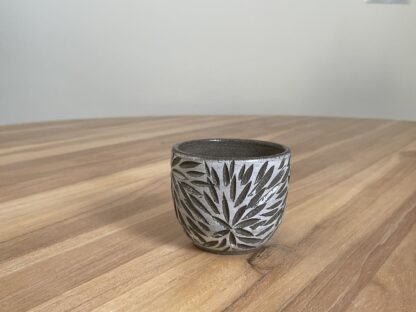 Salt&Pepper tumbler with carved stars - Image 5