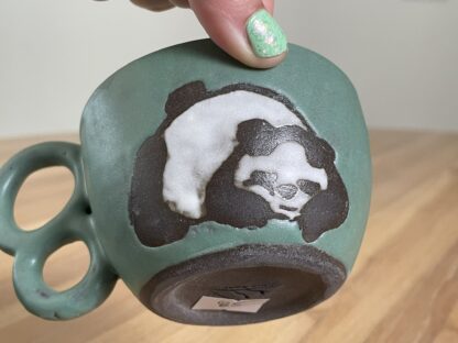 Bored panda mug, green - Image 4