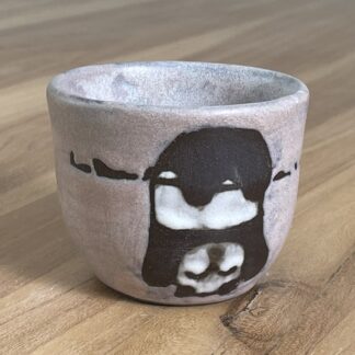 Upside-down panda tumbler, pink