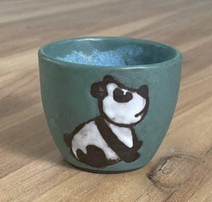 Curious panda tumbler, green