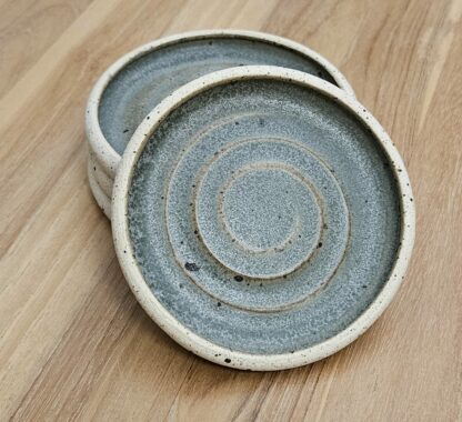 Soap dish with spiral - blue-ish grey