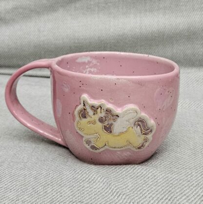 Pink sparkly unicorn mug "To jest, kurwa, dramat"