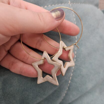 Gingerbread openwork star earrings - Image 2