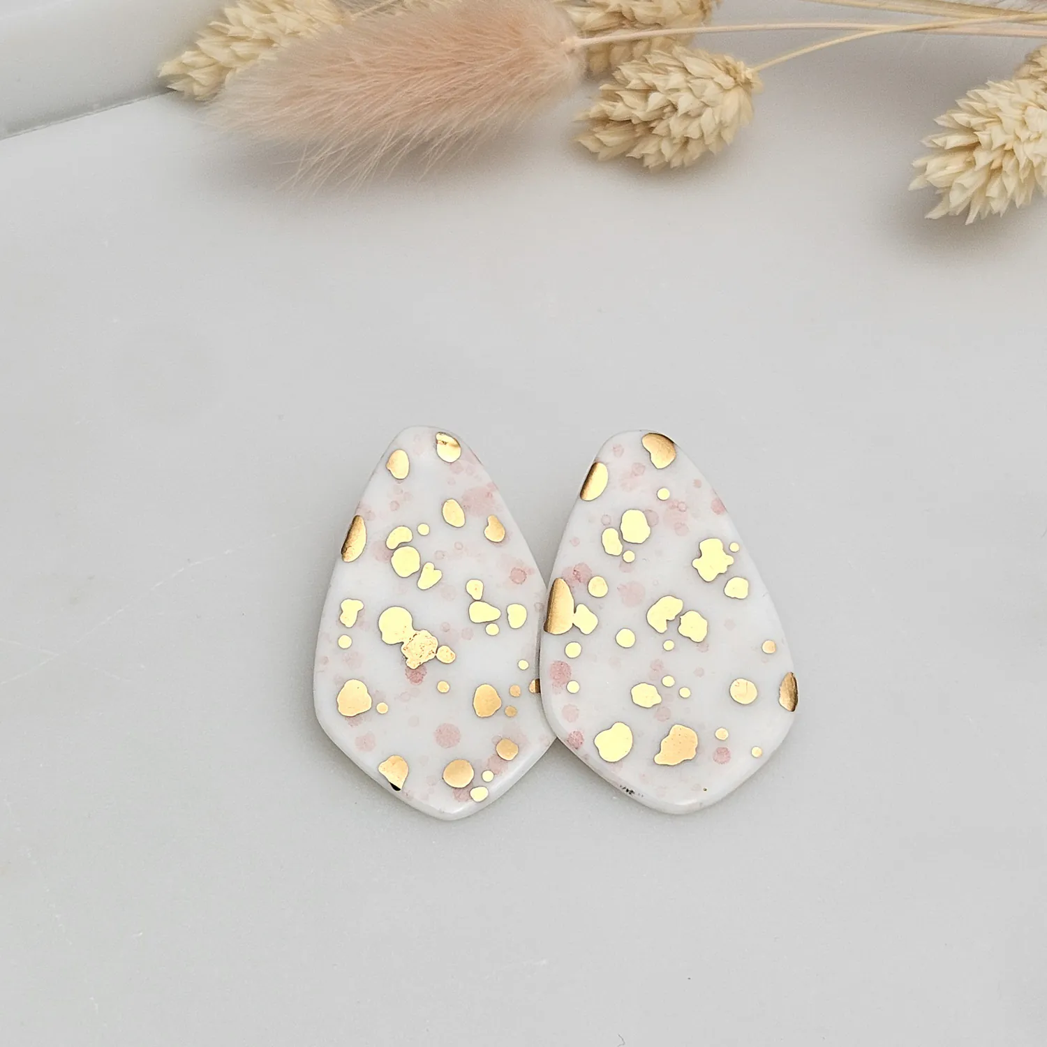 Porcelain stick-earrings - pink splash speckles with gold