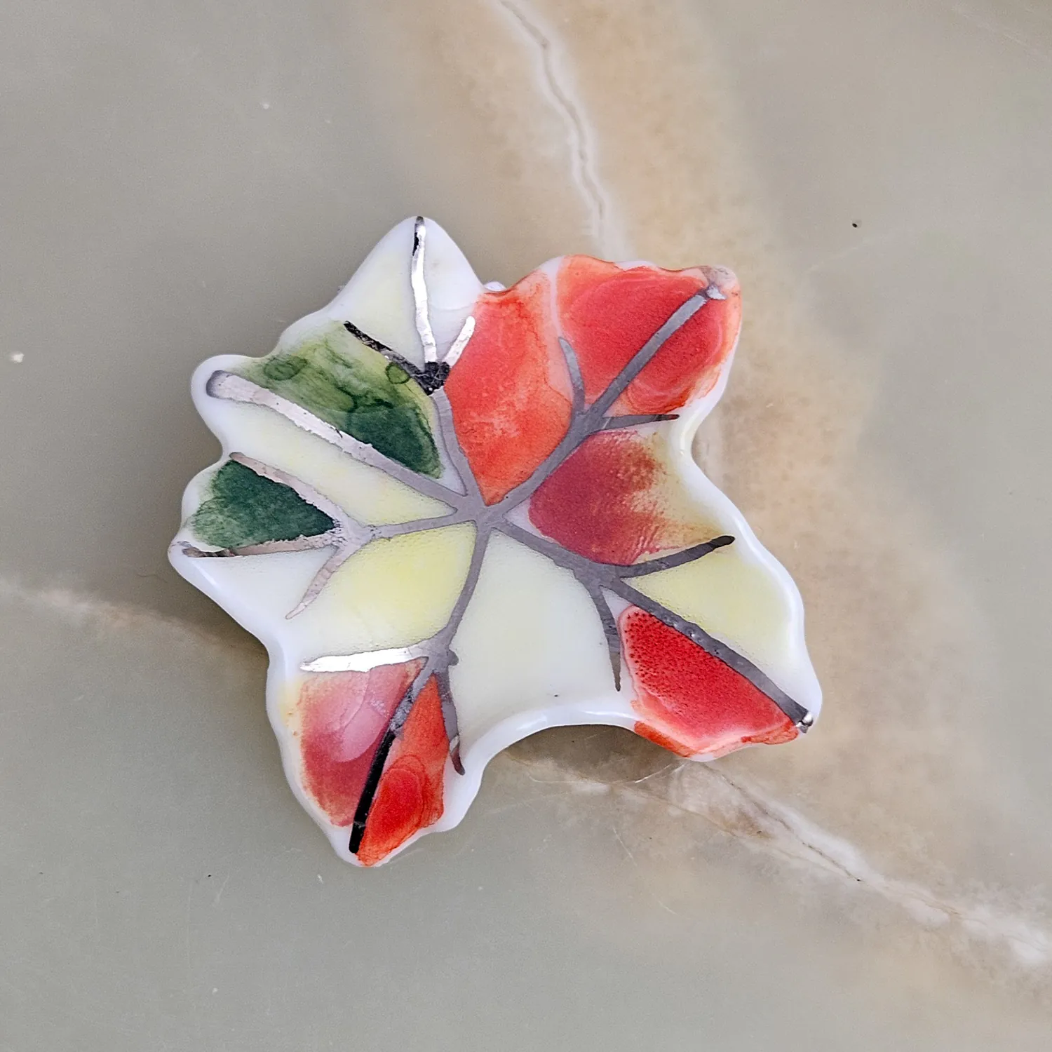 Fine ceramic fine ceramic porcelain brooch - autumn leaf with silver accents (white gold)