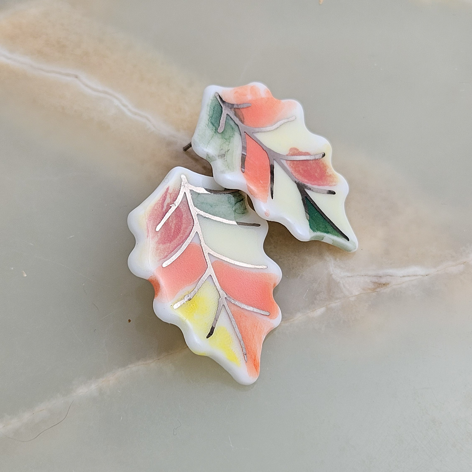Fine ceramic fine ceramic porcelain stick-designer earrings - autumn leaf with silver accents (white gold) - obrazek 2