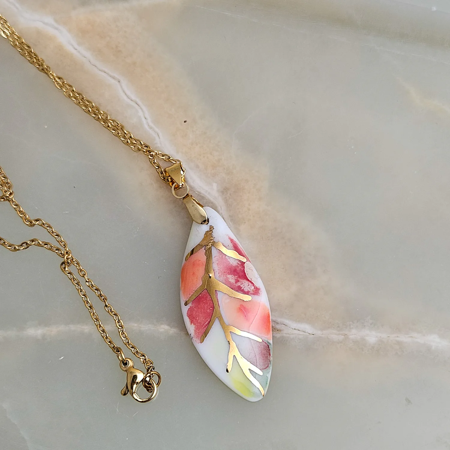 Porcelain necklace - autumn leaf with gold - Image 3