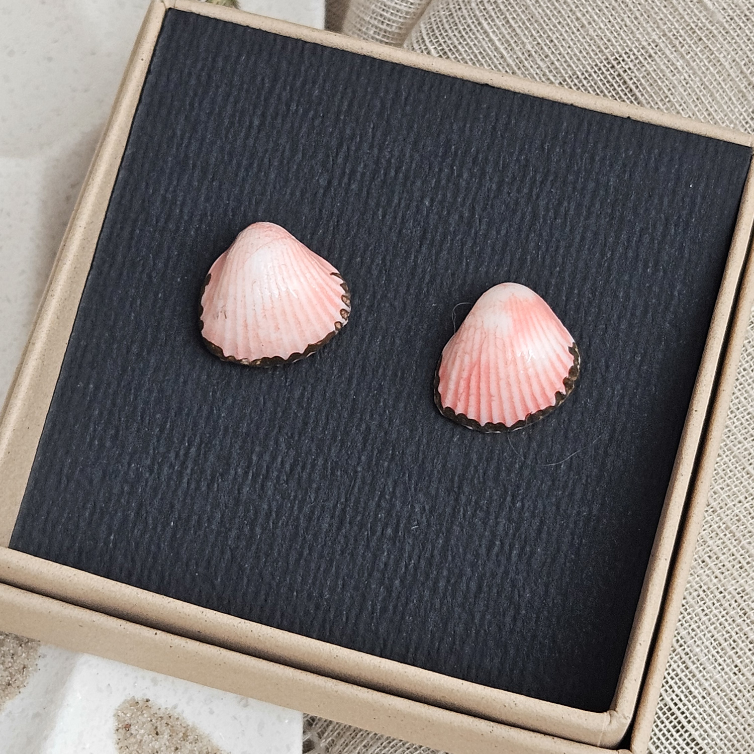 Rose pink fine ceramic porcelain hypoallergenic stud designer earrings for sensitive ears - authentic Mediterranean shell imprints with 22k gold plating - obrazek 5