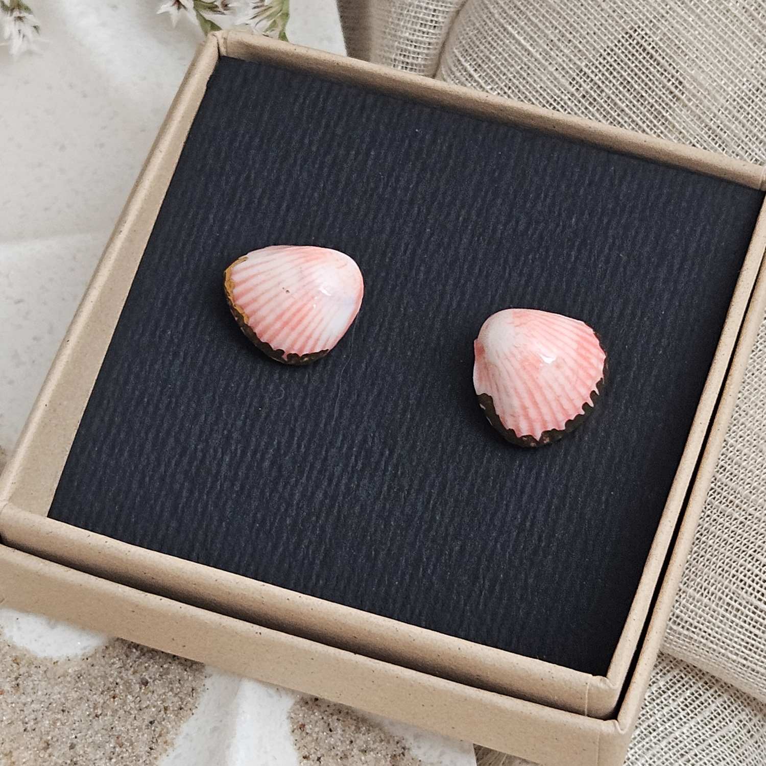 Rose pink fine ceramic porcelain hypoallergenic stud designer earrings for sensitive ears - authentic Mediterranean shell imprints with 22k gold plating - obrazek 4