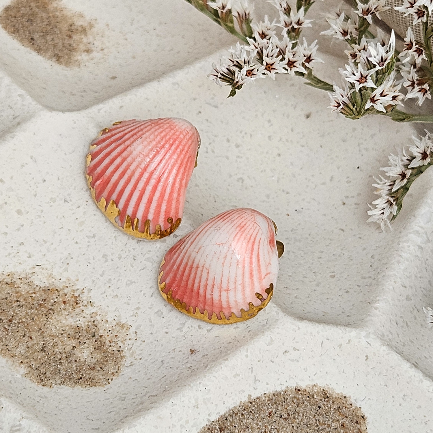 Rose pink fine ceramic porcelain hypoallergenic stud designer earrings for sensitive ears - authentic Mediterranean shell imprints with 22k gold plating - obrazek 2