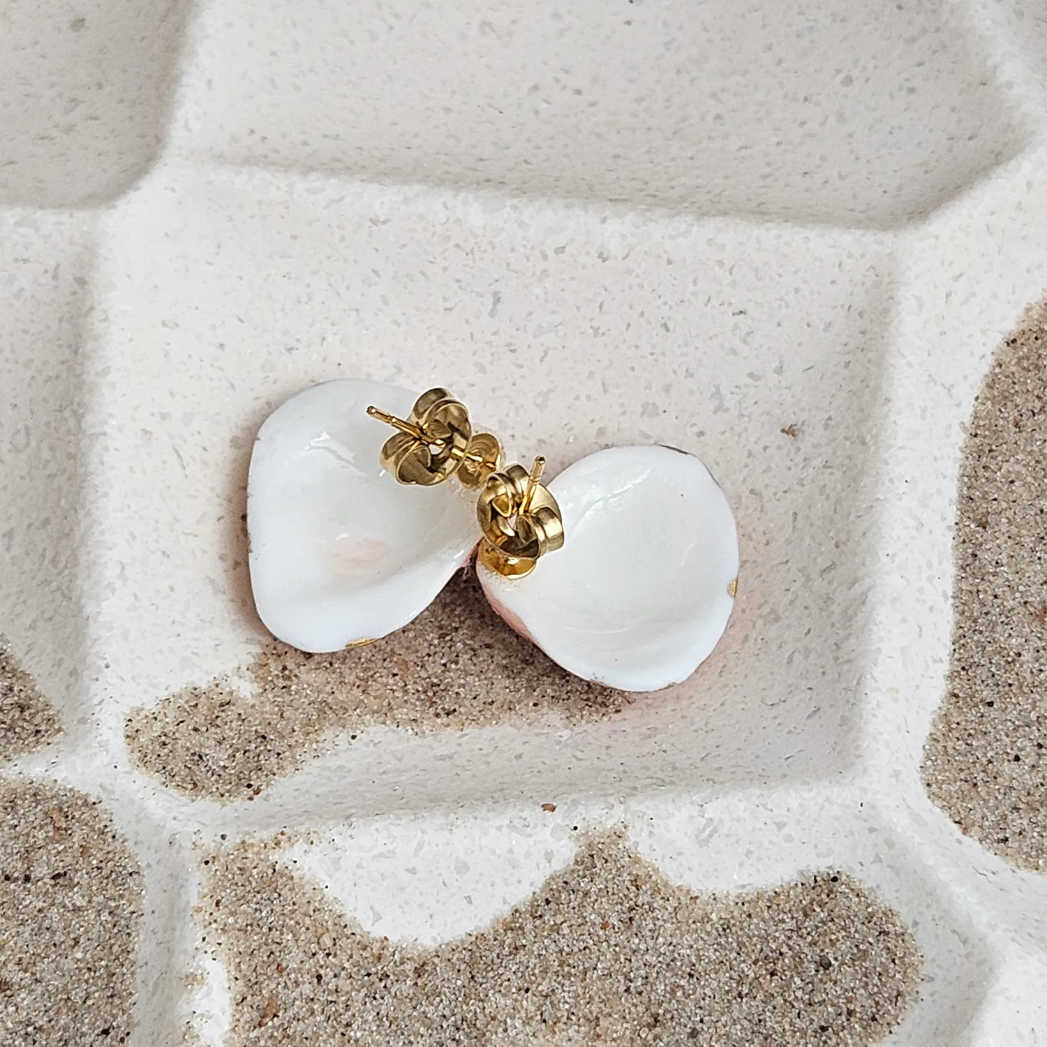 Rose pink fine ceramic porcelain hypoallergenic stud designer earrings for sensitive ears - authentic Mediterranean shell imprints with 22k gold plating - Image 3