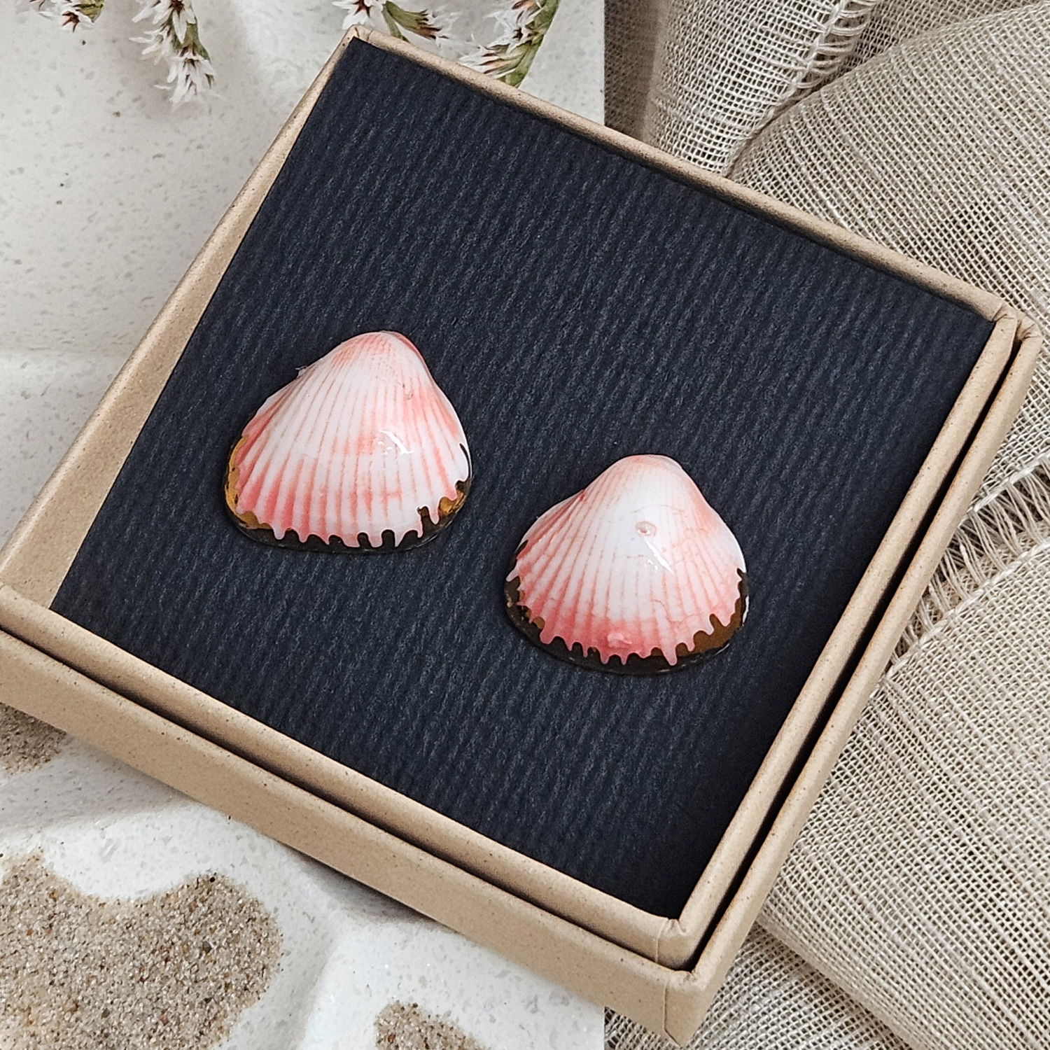 Rose pink fine ceramic porcelain hypoallergenic stud designer earrings for sensitive ears - authentic Mediterranean shell imprints with 22k gold plating - obrazek 4