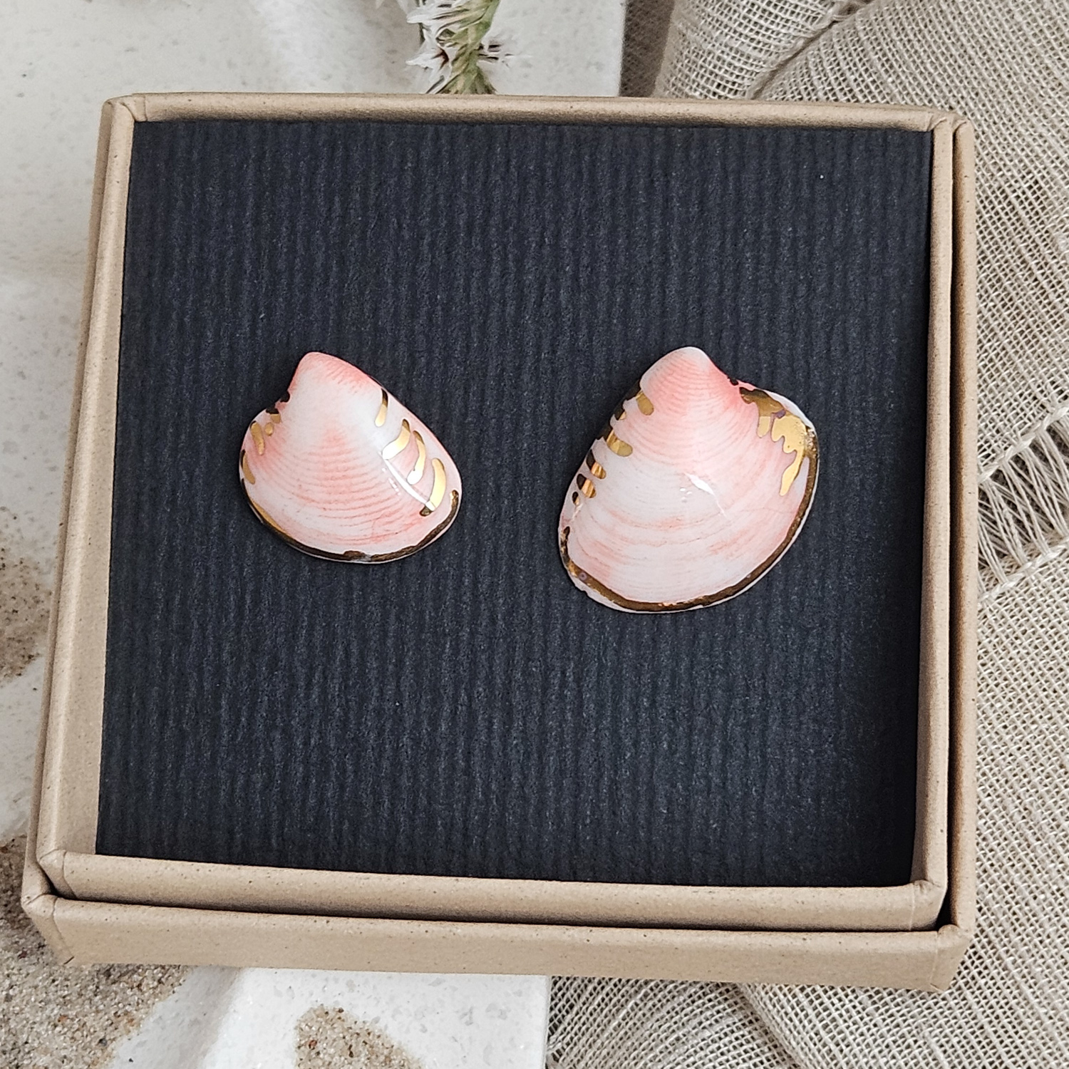 Rose pink fine ceramic porcelain hypoallergenic stud designer earrings for sensitive ears - authentic Mediterranean shell imprints with 22k gold plating - obrazek 4