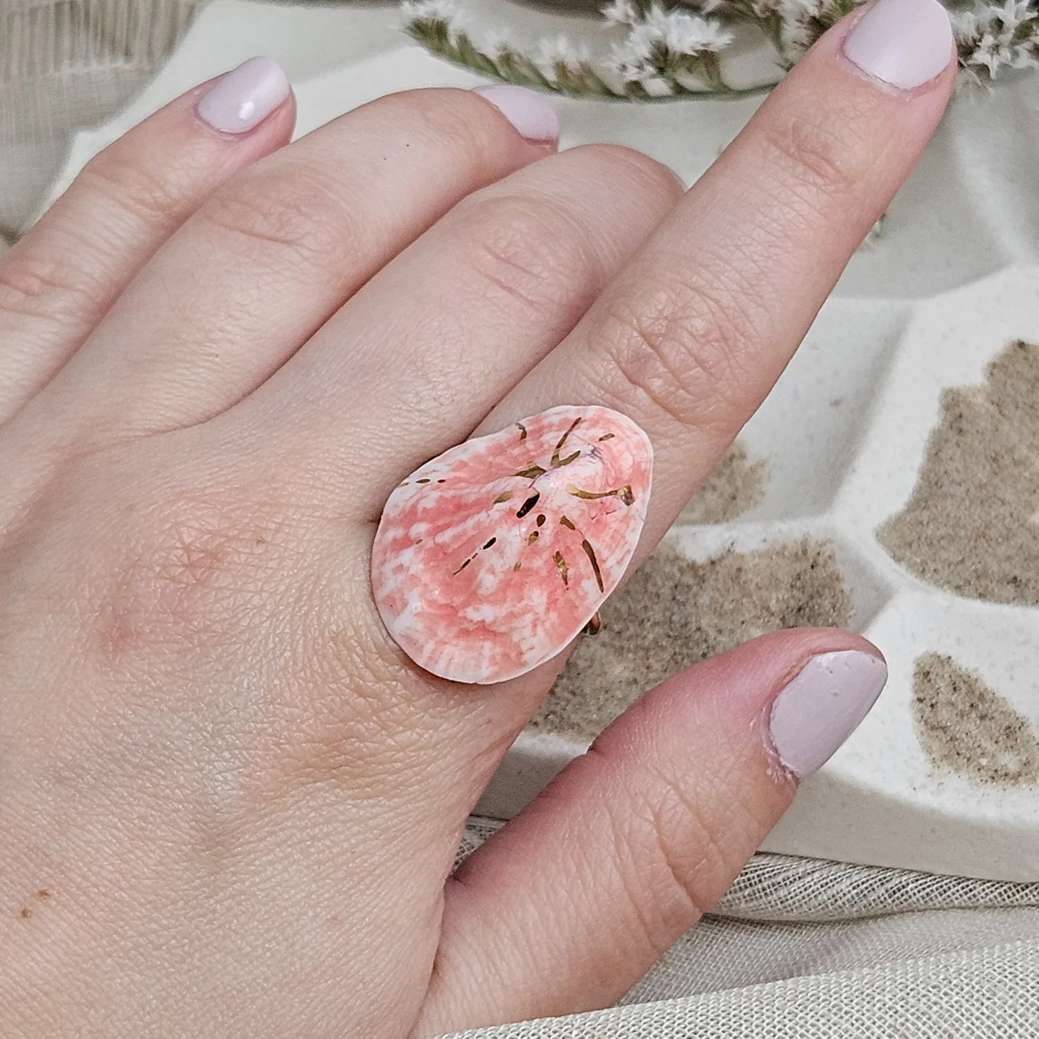 Adjustable ring with pink fine ceramic porcelain shell - authentic Mediterranean shell imprint with 22k gold plating - Image 4