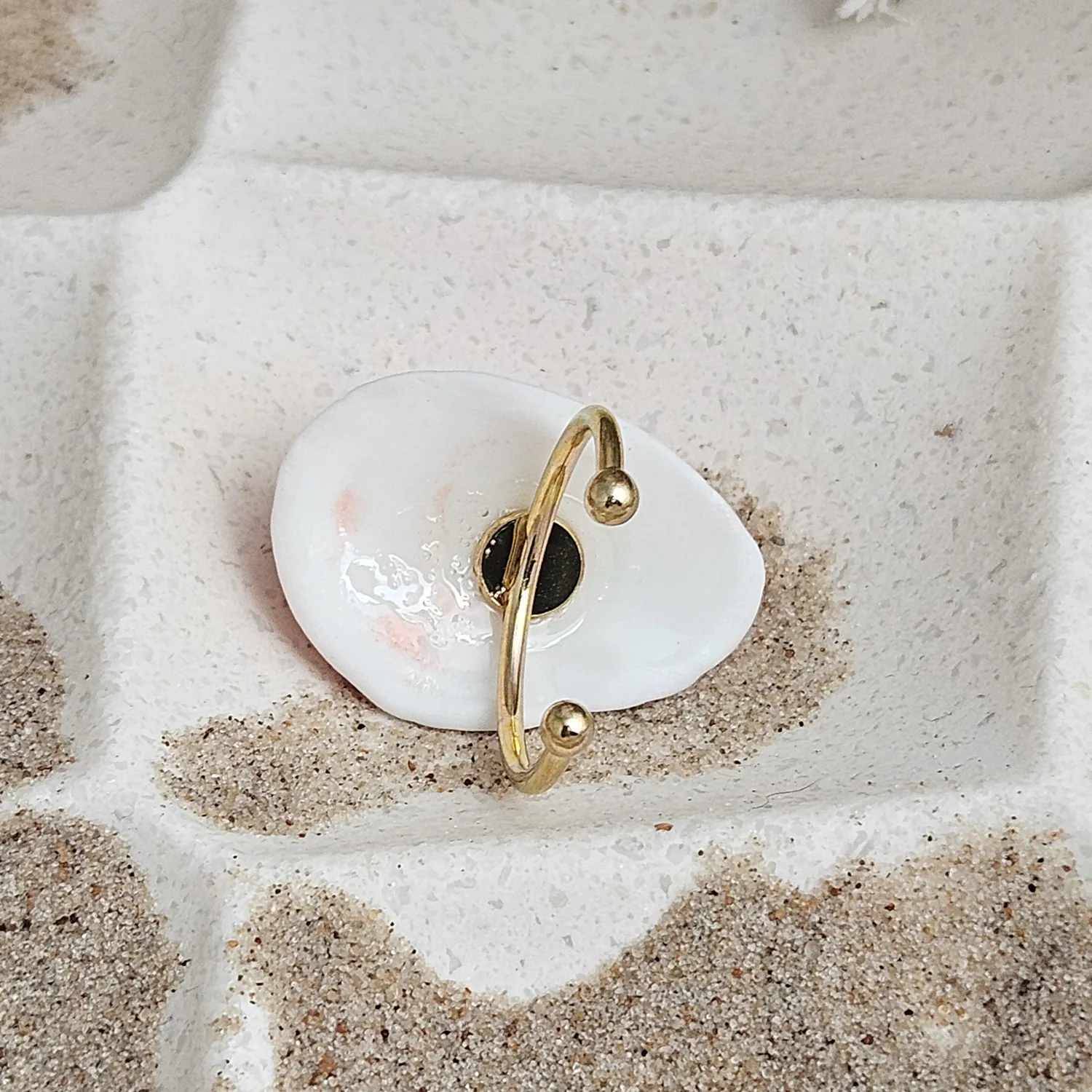 Adjustable ring with pink fine ceramic porcelain shell - authentic Mediterranean shell imprint with 22k gold plating - Image 6