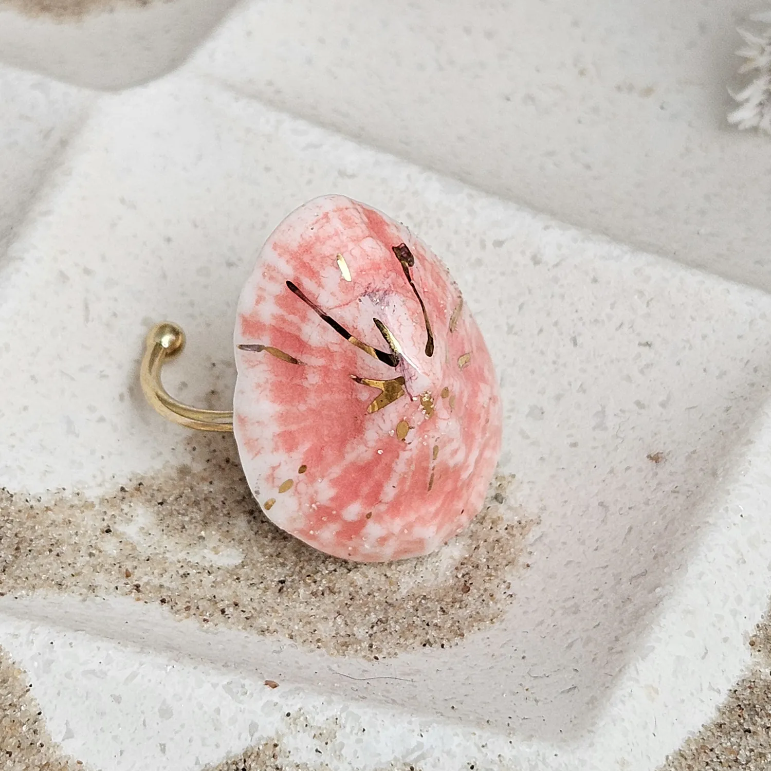 Adjustable ring with pink fine ceramic porcelain shell - authentic Mediterranean shell imprint with 22k gold plating - Image 7