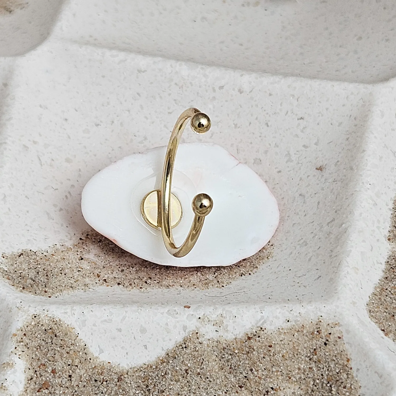 Adjustable ring with pink fine ceramic porcelain shell - authentic Mediterranean shell imprint with 22k gold plating - Image 6