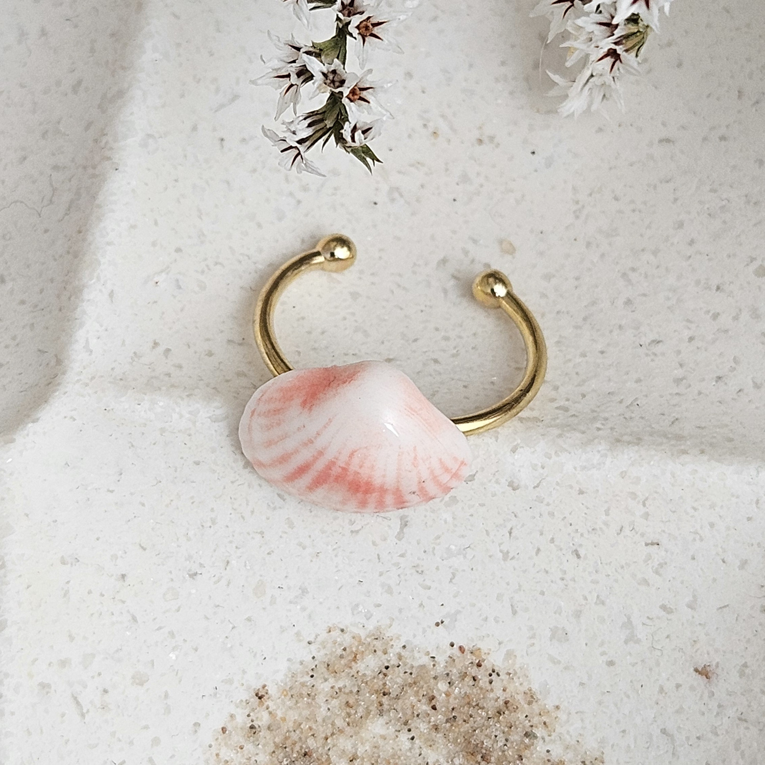 Adjustable ring with pink fine ceramic porcelain shell - authentic Mediterranean shell imprint - obrazek 3