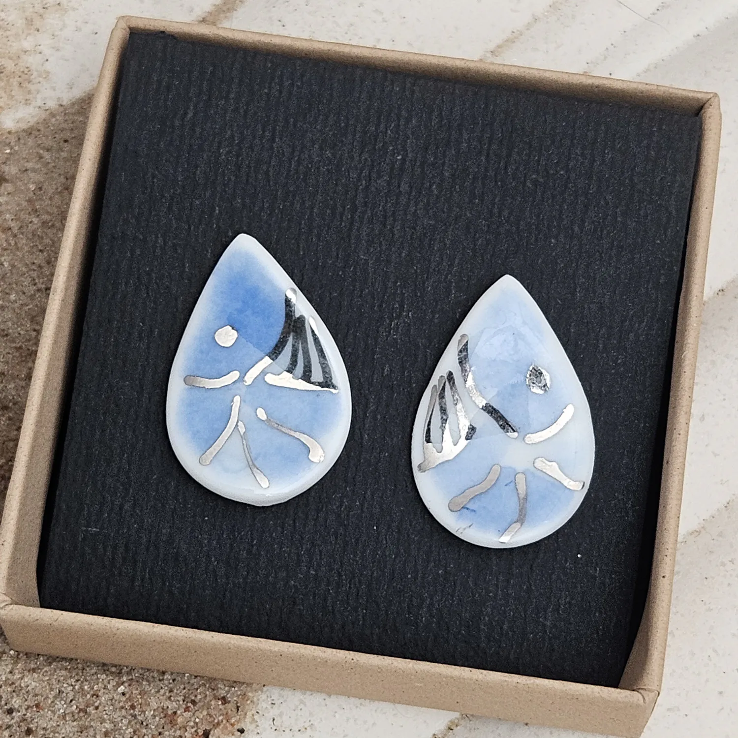 Cobalt blue fine ceramic porcelain hypoallergenic stud designer earrings for sensitive ears - hand-painted artisan shrimps with silver accents (white gold) - Image 4