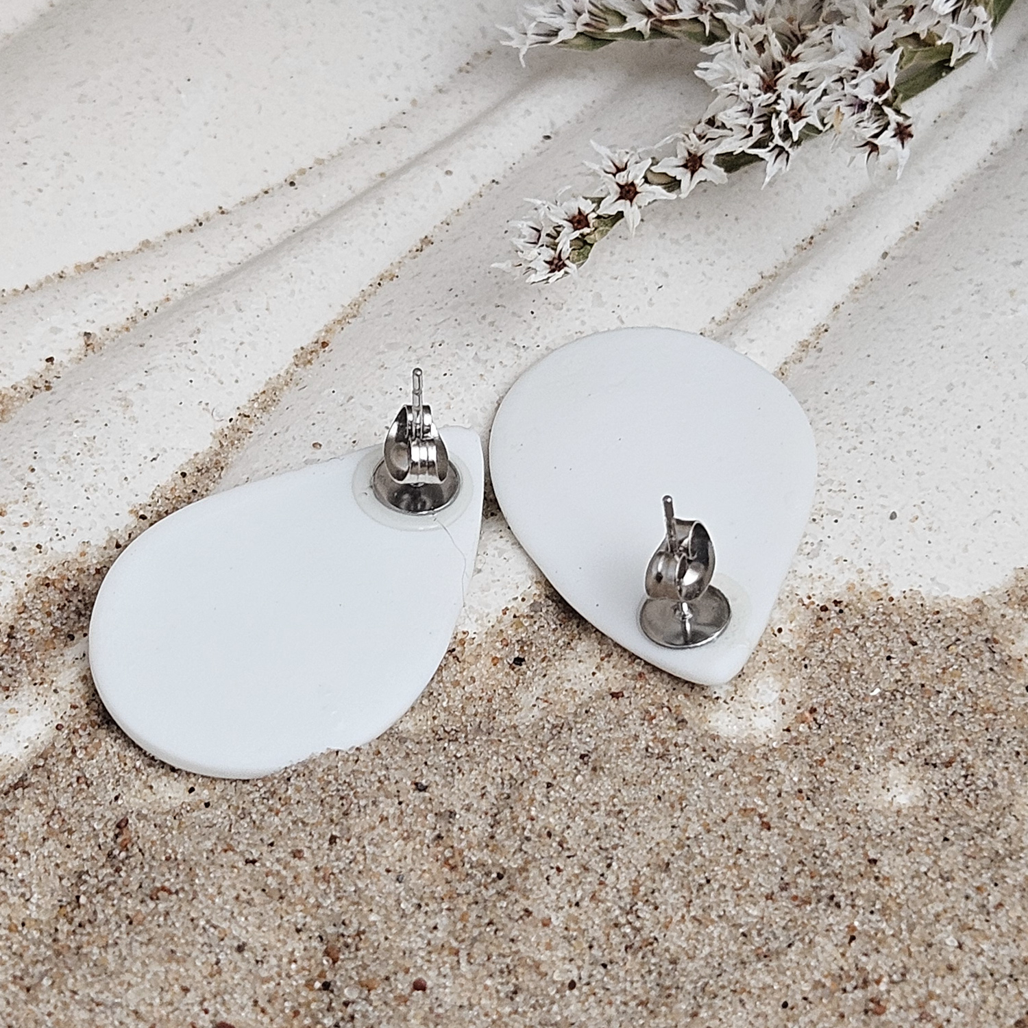 Cobalt blue fine ceramic porcelain hypoallergenic stud designer earrings for sensitive ears - hand-painted artisan shrimps with silver accents (white gold) - Image 4