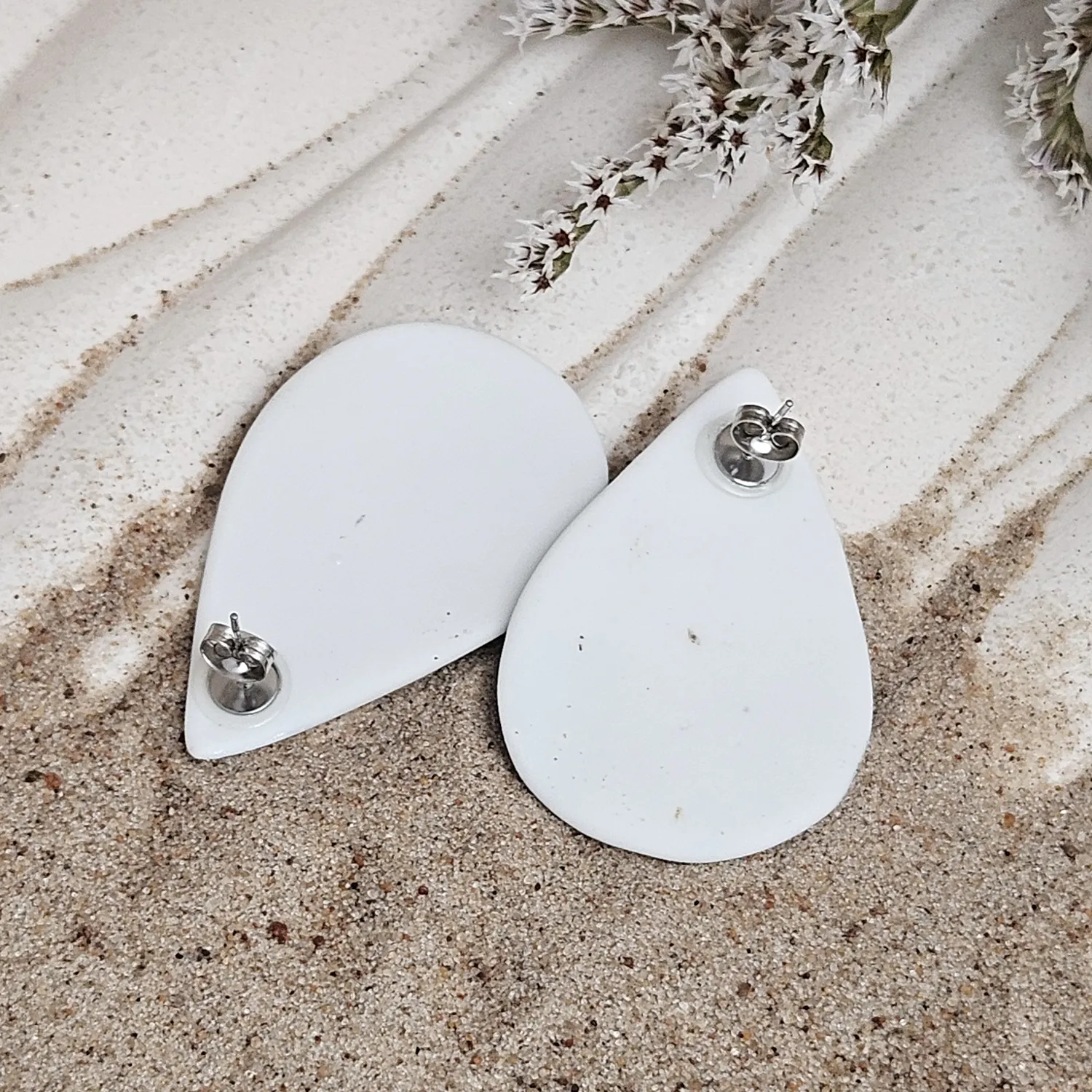 Cobalt blue fine ceramic porcelain hypoallergenic stud designer earrings for sensitive ears - hand-painted artisan shrimps with silver accents (white gold) - Image 5