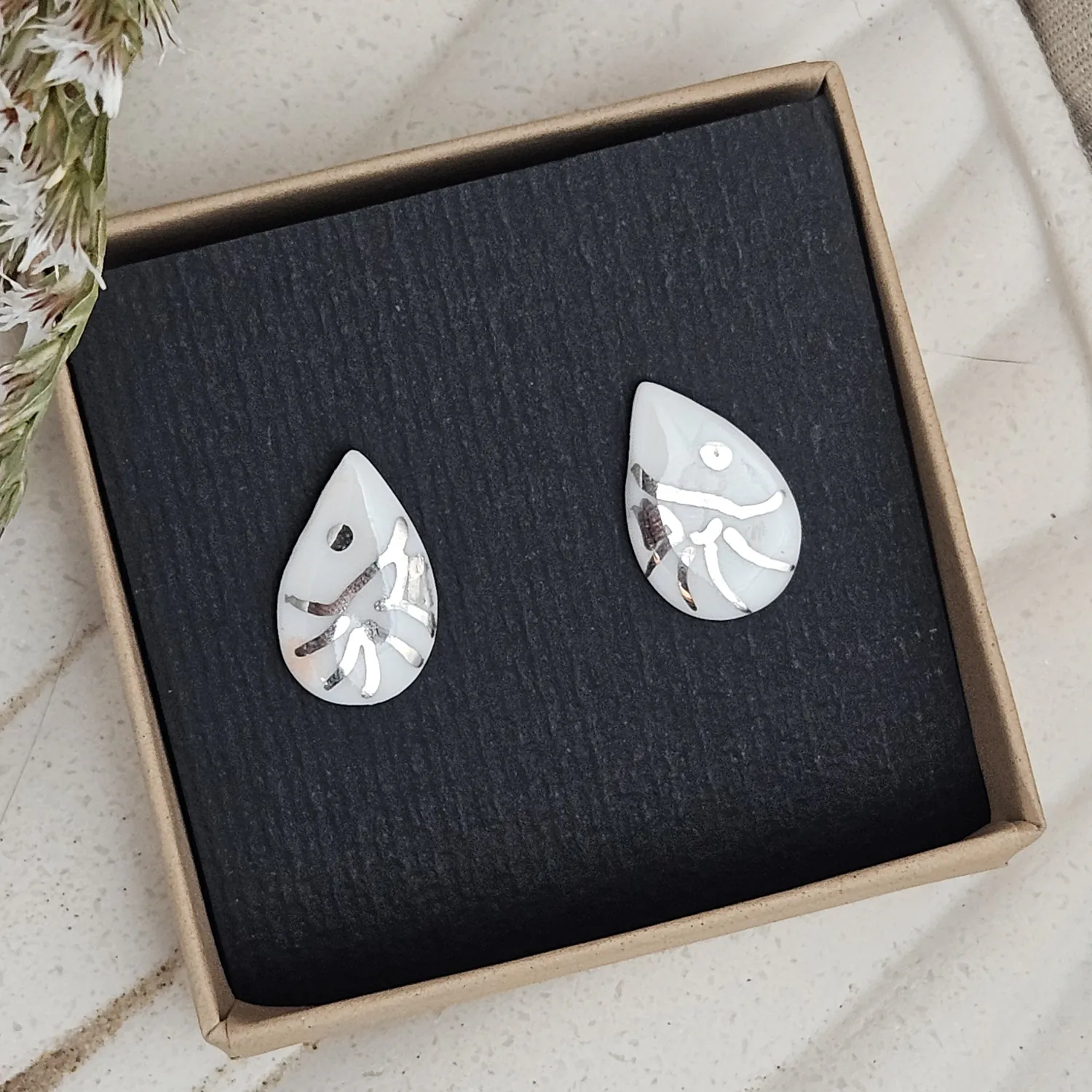 Fine ceramic fine ceramic porcelain hypoallergenic stud designer earrings for sensitive ears - hand-painted artisan shrimps with silver accents (white gold) - Image 5
