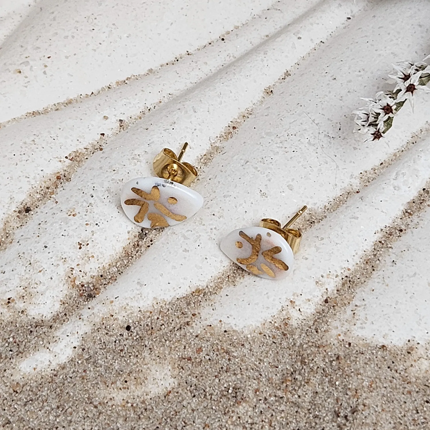 Fine ceramic fine ceramic porcelain hypoallergenic stud designer earrings for sensitive ears - hand-painted artisan shrimps with 22k gold plating - Image 3