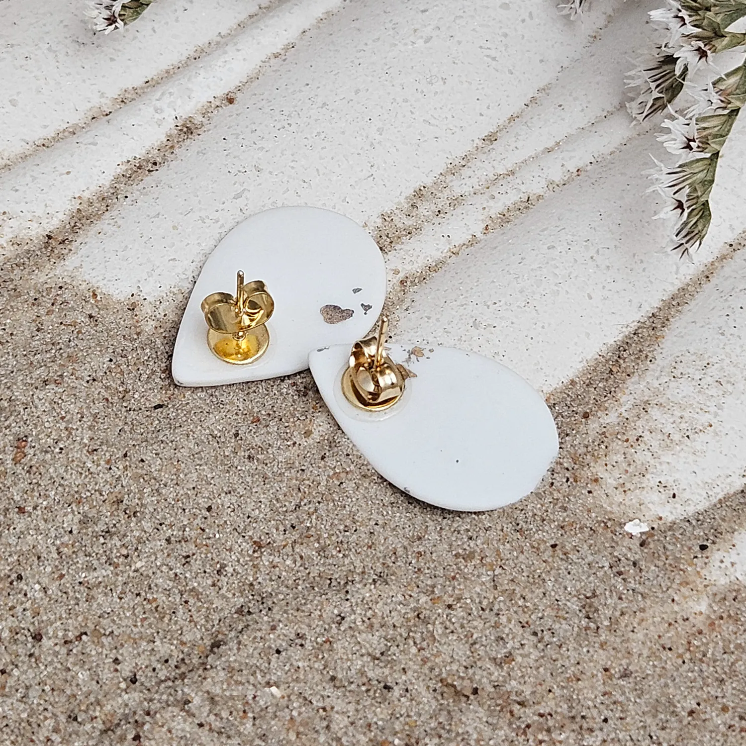 Fine ceramic fine ceramic porcelain hypoallergenic stud designer earrings for sensitive ears - hand-painted artisan shrimps with 22k gold plating - Image 3