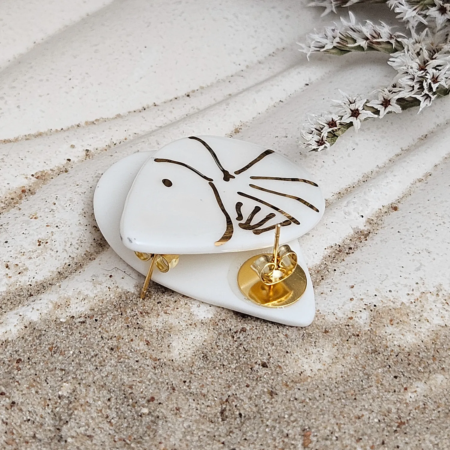 Fine ceramic fine ceramic porcelain hypoallergenic stud designer earrings for sensitive ears - hand-painted artisan shrimps with 22k gold plating - Image 3