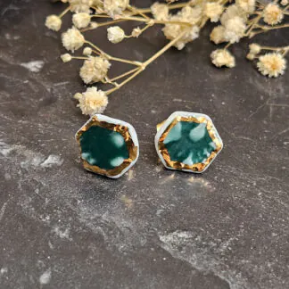 Emerald green fine ceramic porcelain hypoallergenic stud designer earrings for sensitive ears with 22k gold plating - embossed crocheted pattern