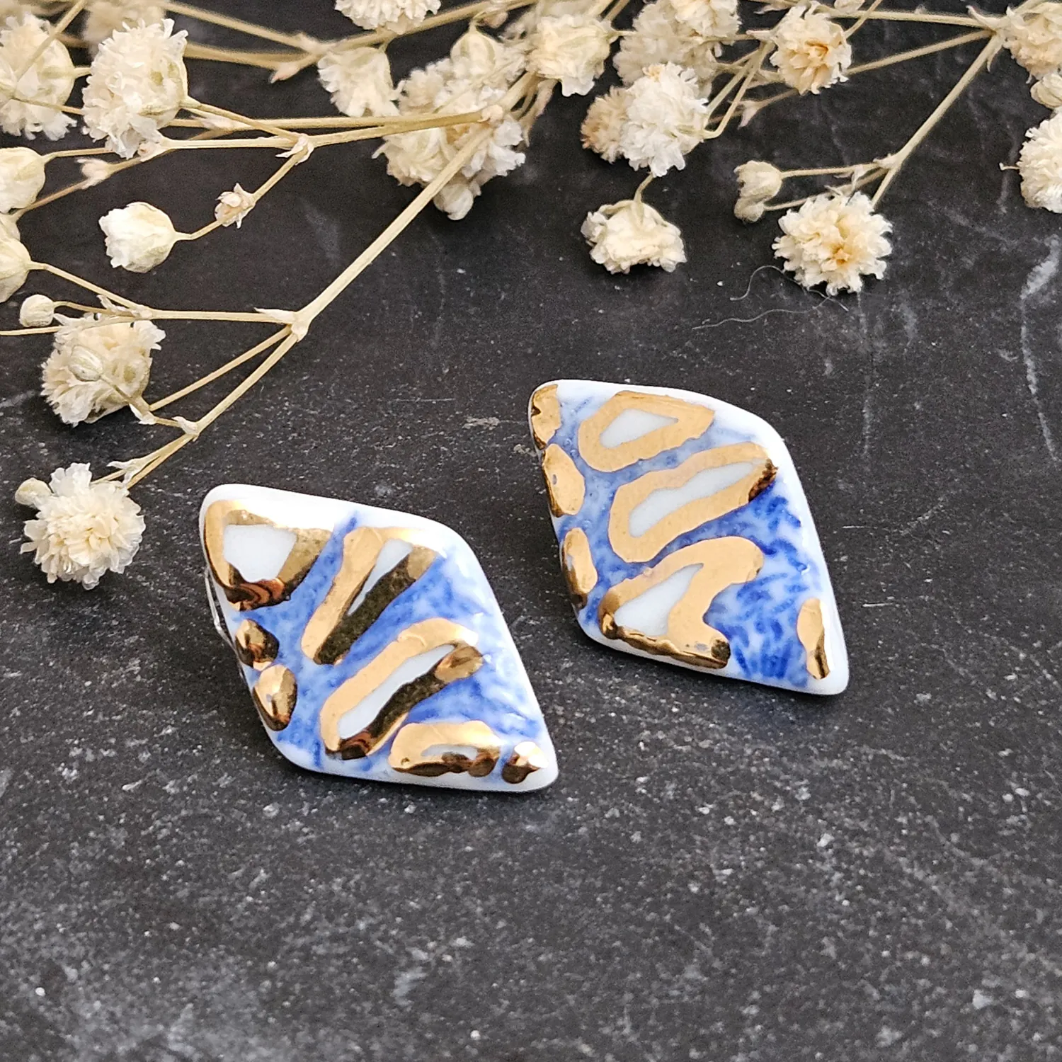 Cobalt blue fine ceramic porcelain hypoallergenic stud designer earrings for sensitive ears with 22k gold plating - embossed crocheted pattern