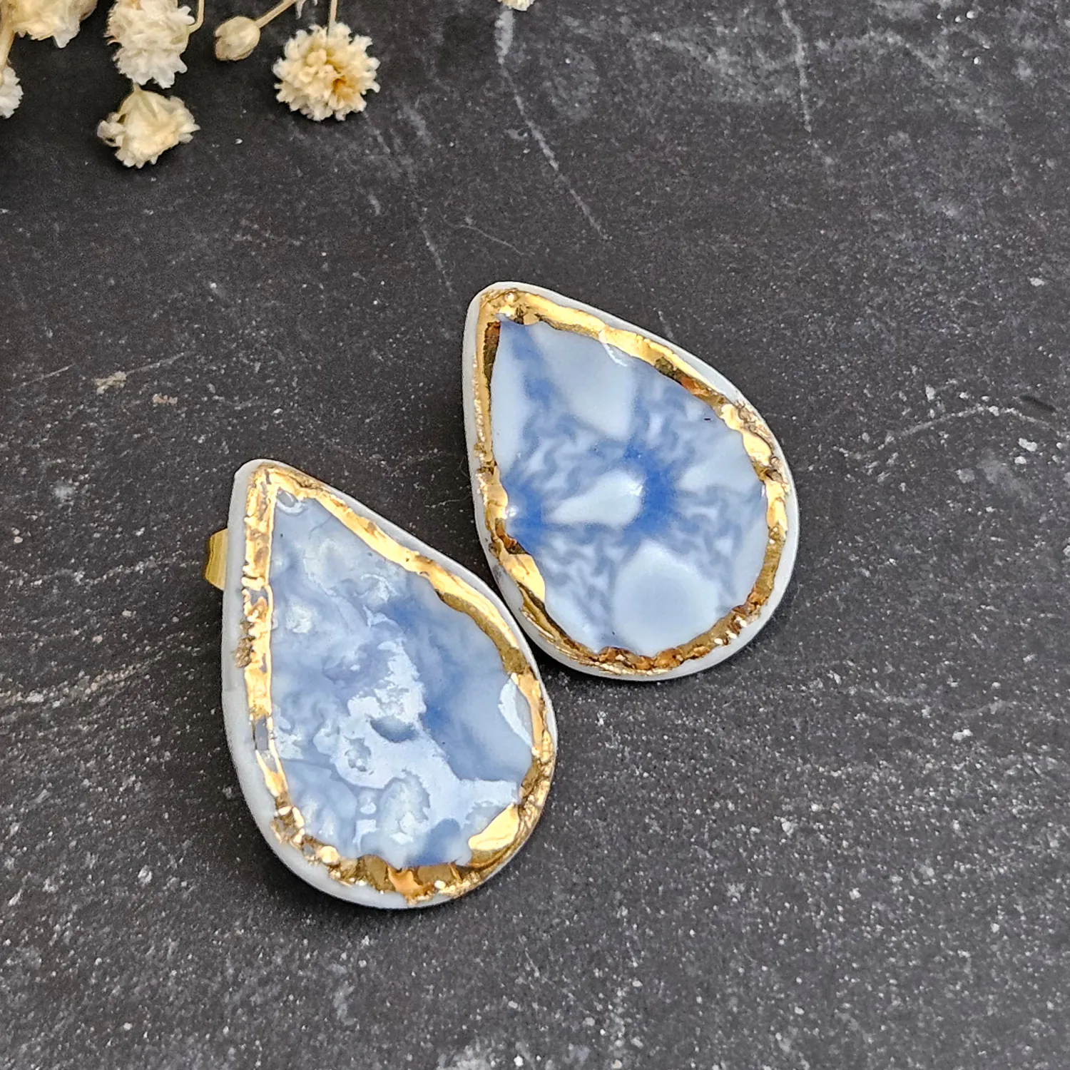 Cobalt blue fine ceramic porcelain hypoallergenic stud designer earrings for sensitive ears with 22k gold plating - embossed crocheted pattern - Image 2