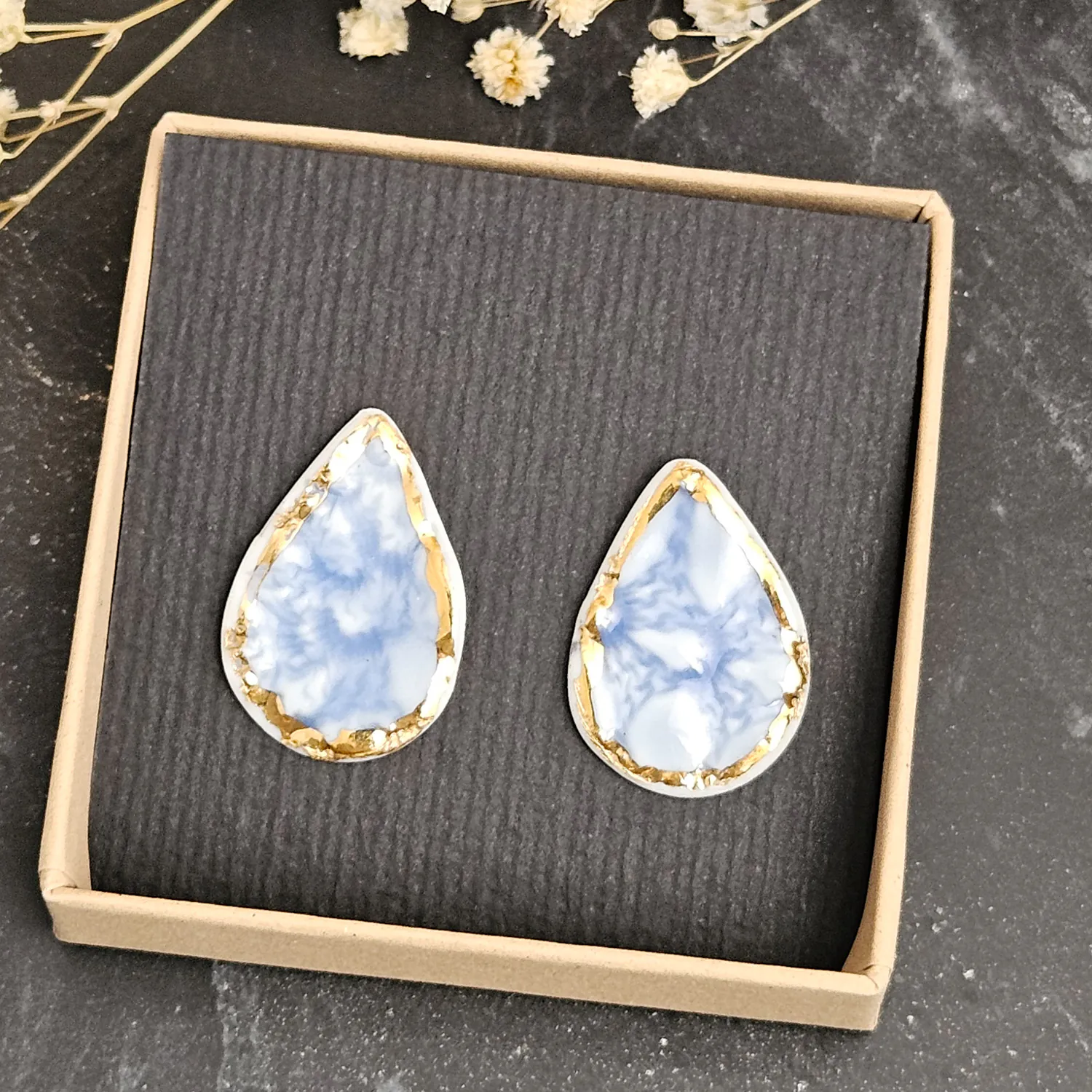 Cobalt blue fine ceramic porcelain hypoallergenic stud designer earrings for sensitive ears with 22k gold plating - embossed crocheted pattern - Image 4