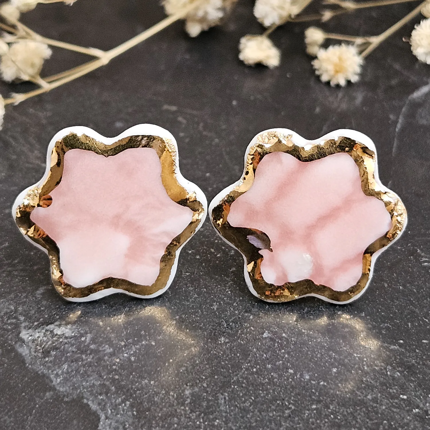 Rose pink fine ceramic porcelain hypoallergenic stud designer earrings for sensitive ears with 22k gold plating - embossed crocheted pattern