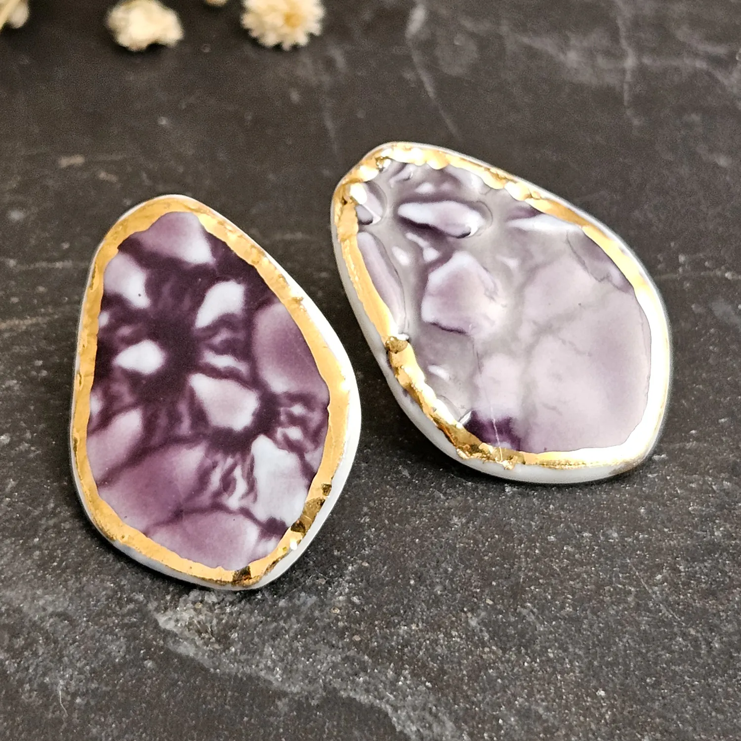 Purple fine ceramic porcelain hypoallergenic stud designer earrings for sensitive ears with 22k gold plating - embossed crocheted pattern - Image 2
