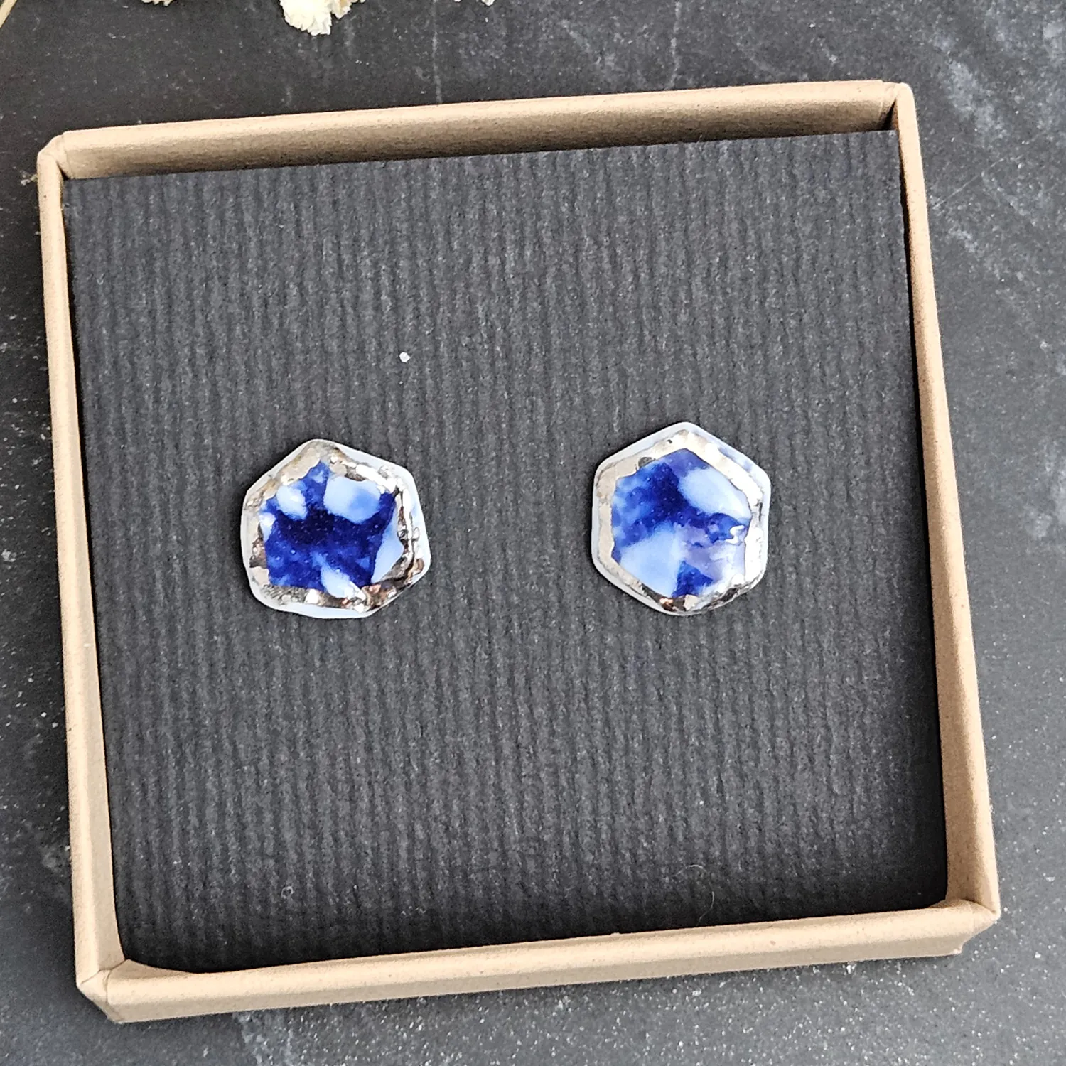 Cobalt blue fine ceramic porcelain hypoallergenic stud designer earrings for sensitive ears with silver accents (white gold) - embossed crocheted pattern - Image 2