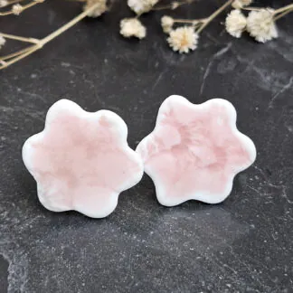 Rose pink fine ceramic porcelain hypoallergenic stud designer earrings for sensitive ears - embossed crocheted pattern