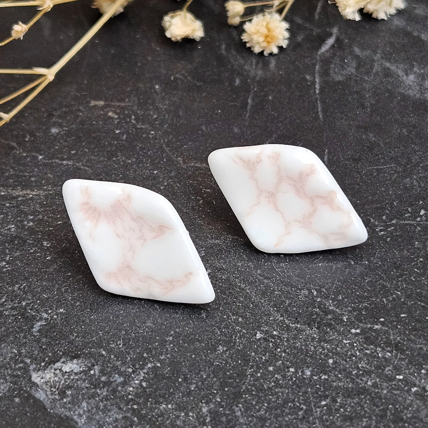 Rose pink fine ceramic porcelain hypoallergenic stud designer earrings for sensitive ears - embossed crocheted pattern