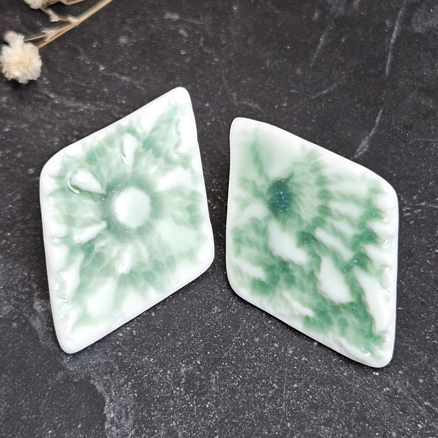 Emerald green fine ceramic porcelain hypoallergenic stud designer earrings for sensitive ears - embossed crocheted pattern