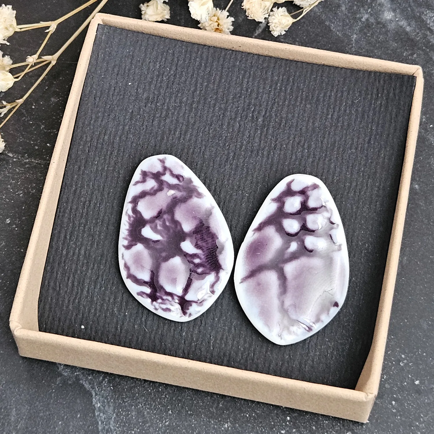 Purple fine ceramic porcelain hypoallergenic stud designer earrings for sensitive ears - embossed crocheted pattern - Image 4