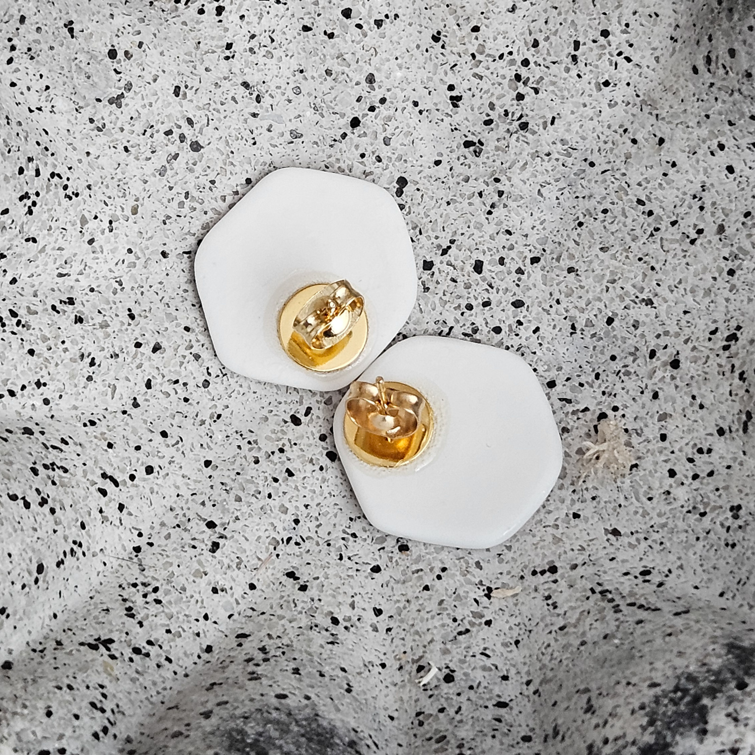 Rose pink fine ceramic porcelain hypoallergenic stud designer earrings for sensitive ears - hand-painted artisan geometric shell pattern with 22k gold plating - Image 3