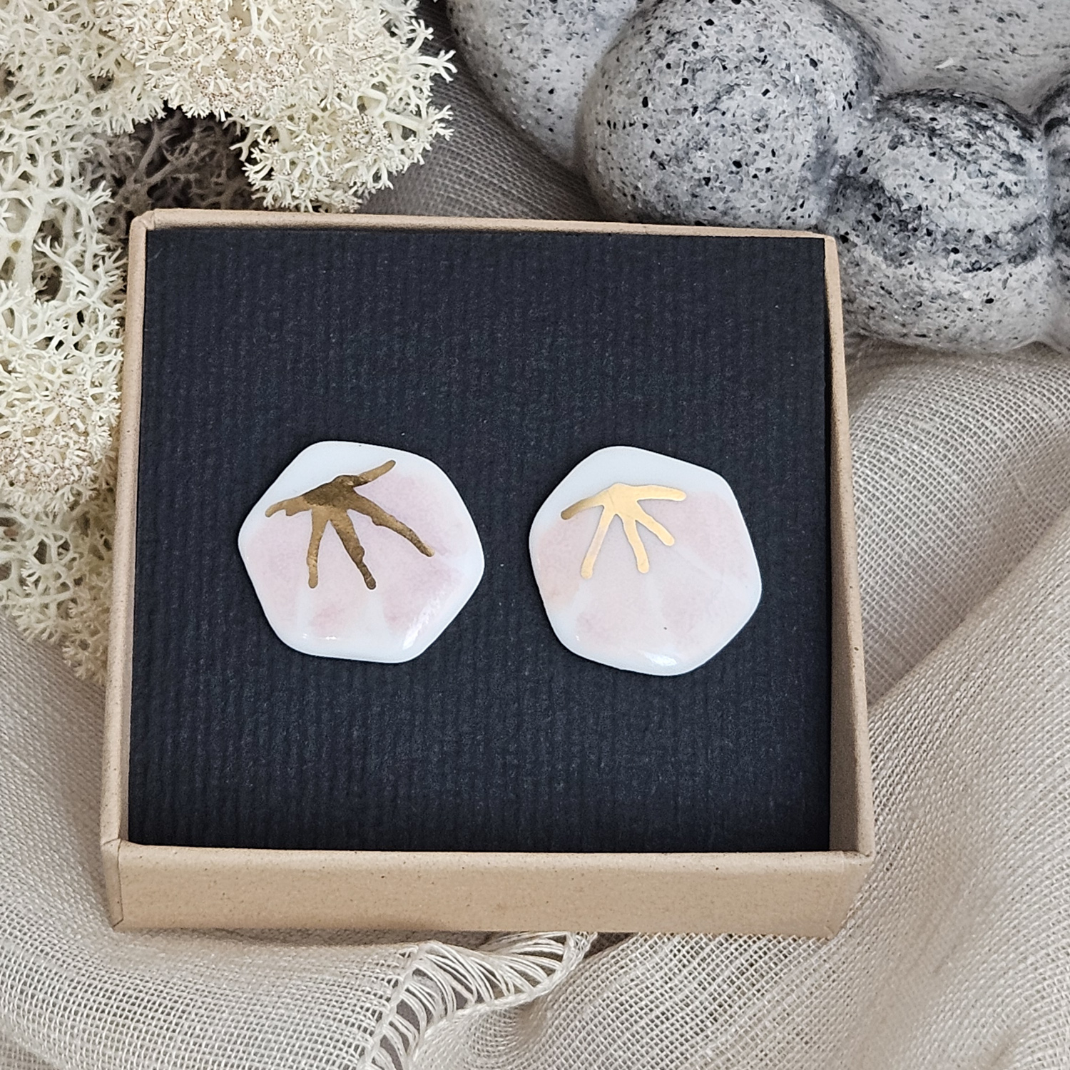 Rose pink fine ceramic porcelain hypoallergenic stud designer earrings for sensitive ears - hand-painted artisan geometric shell pattern with 22k gold plating - Image 4